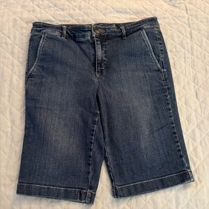 Lauren Ralph Lauren Women's Medium Wash Denim Shorts